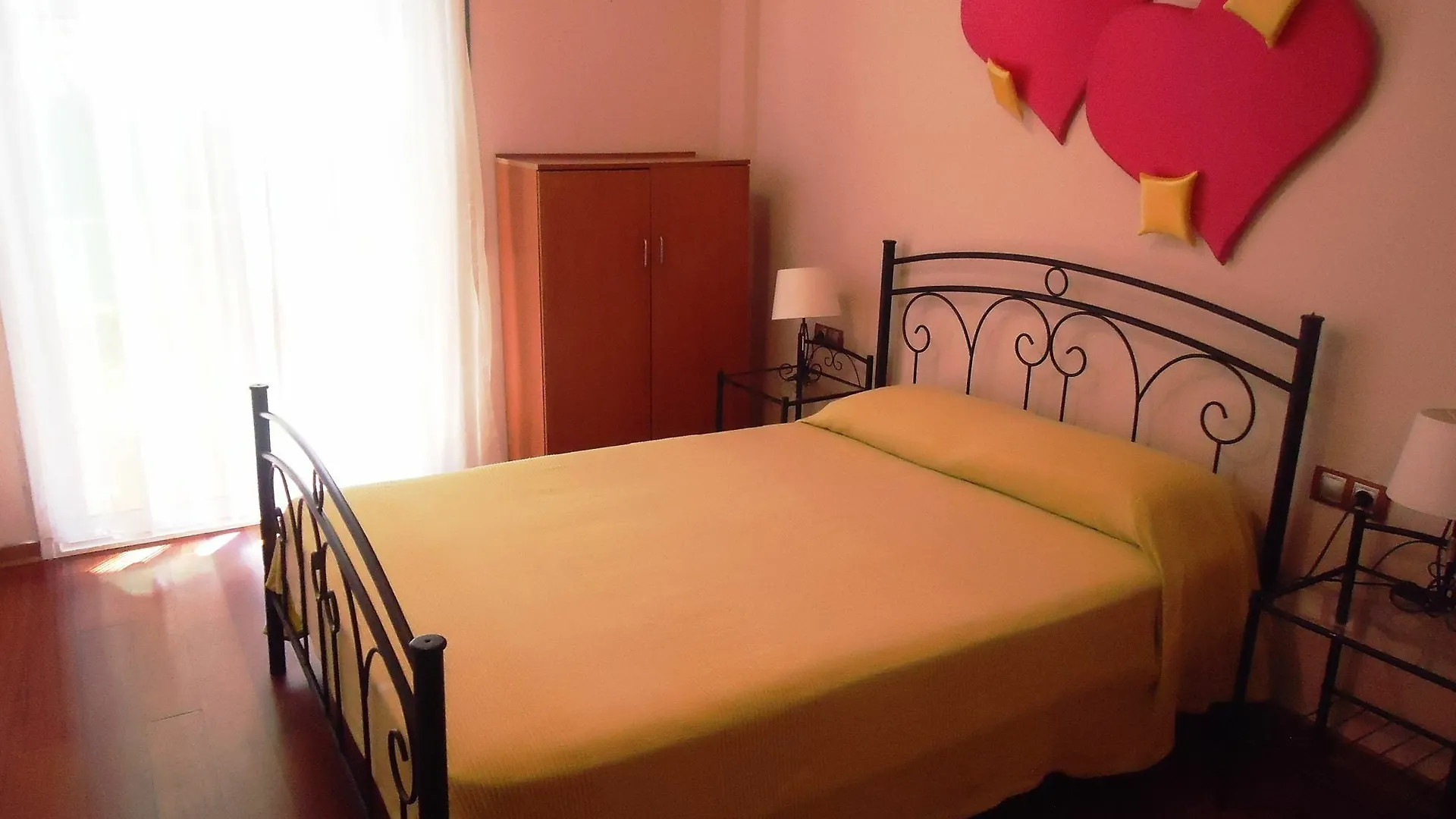 Apartamentos Oliveras Lloret de Mar